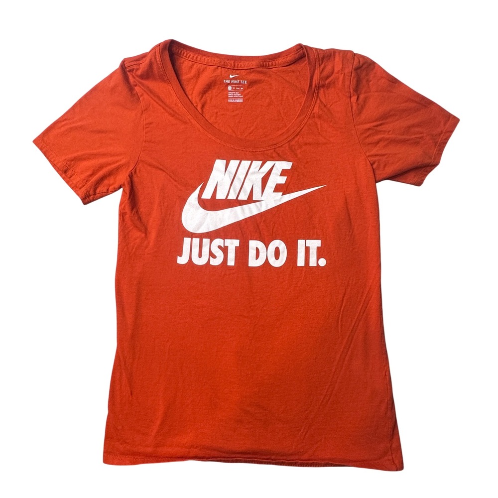 Nike T-Shirt Womens XS Orange Just Do It Graphic Tee Athletic Cut 561447-89M